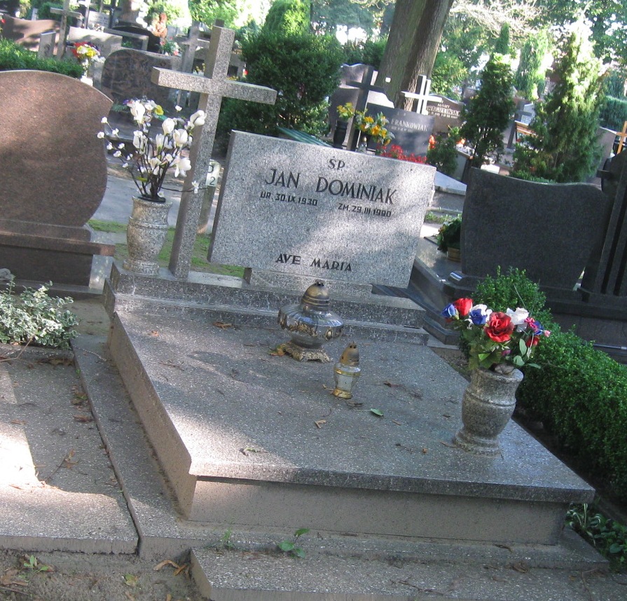 Grób Olga Dominiak